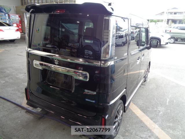 Suzuki SPACIA 2022-09 8010989-1
