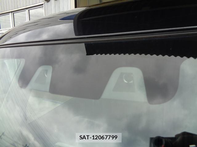 Suzuki SPACIA 2022-09 8010989-3