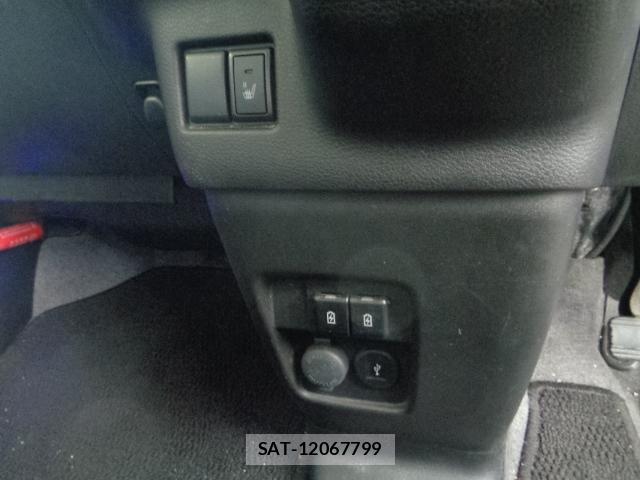 Suzuki SPACIA 2022-09 8010989-7