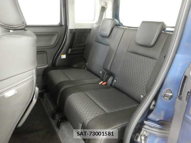 Suzuki SPACIA 2022-11 8011014-17