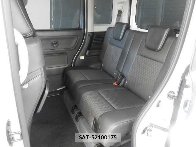 Suzuki SPACIA 2023-09 8011021-17