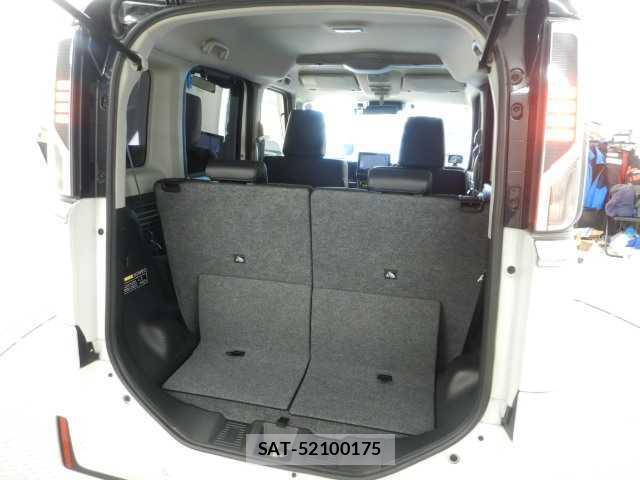 Suzuki SPACIA 2023-09 8011021-18