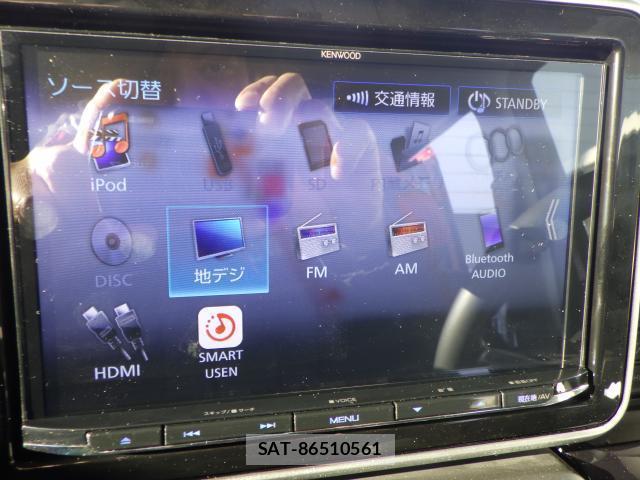 Suzuki SPACIA 2022-09 8011040-7
