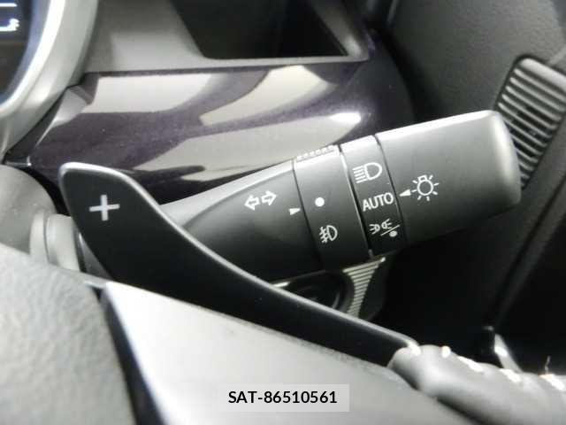 Suzuki SPACIA 2022-09 8011040-9