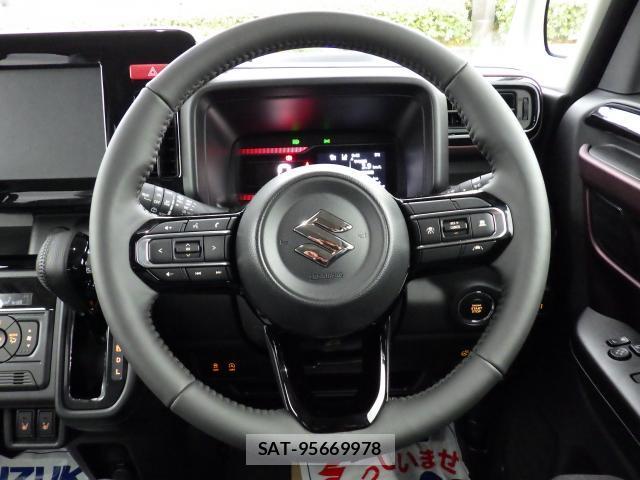 Suzuki SPACIA 2025-12 8011658-11
