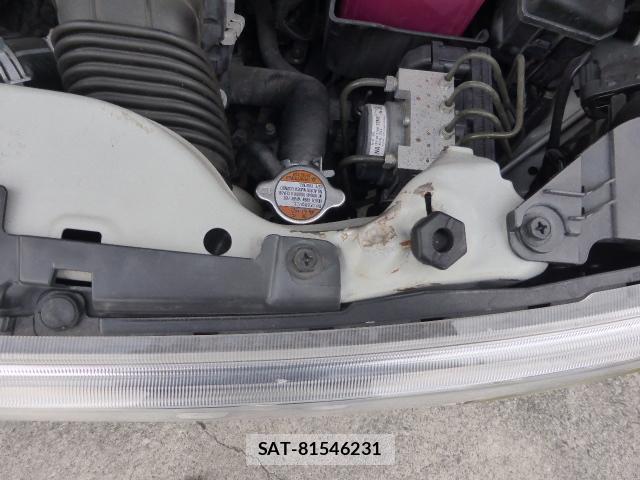 Suzuki SPACIA 2015-01 8011698-9