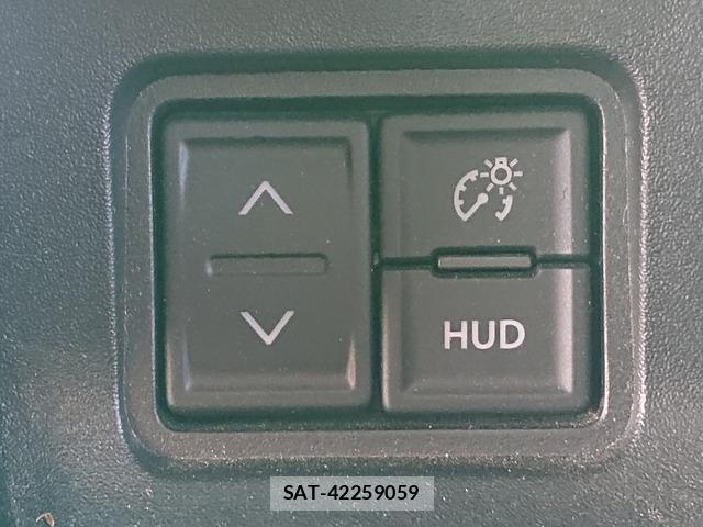 Suzuki SPACIA 2019-02 8011759-11