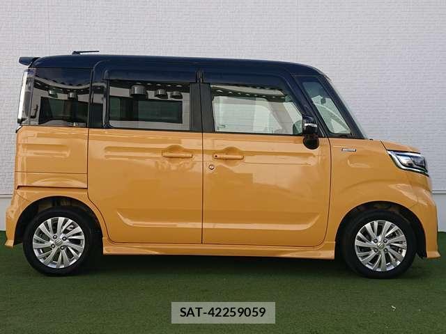 Suzuki SPACIA 2019-02 8011759-18