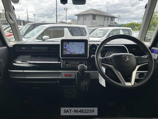 Suzuki SPACIA 2018-09 8011853-2