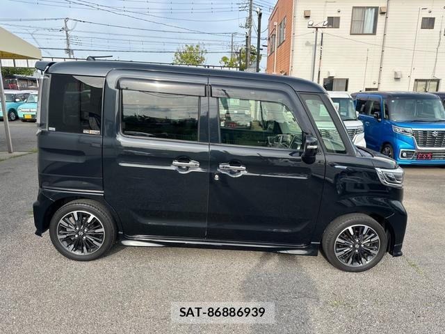 Suzuki SPACIA 2018-03 8011854-10