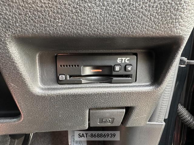 Suzuki SPACIA 2018-03 8011854-15