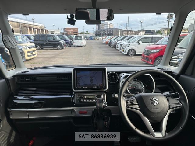 Suzuki SPACIA 2018-03 8011854-3
