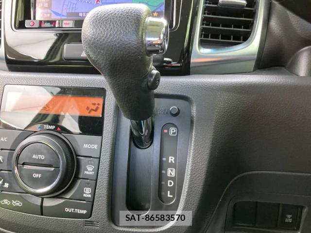 Suzuki SPACIA 2015-04 8012151-17