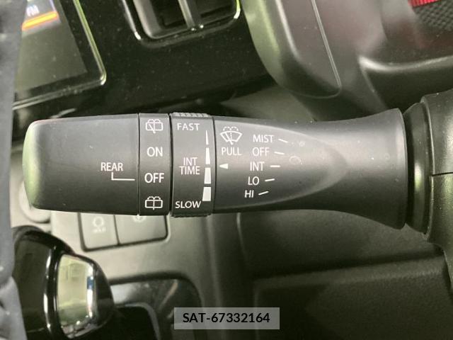 Suzuki SPACIA 2024-05 8012188-17