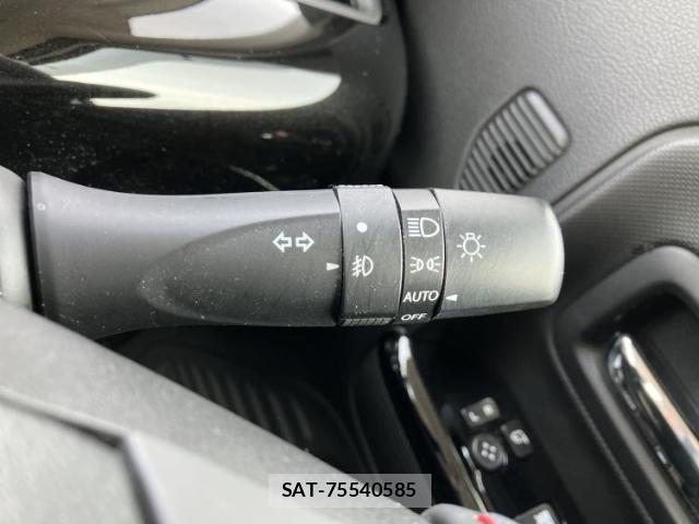 Suzuki SPACIA 2018-04 8012200-13