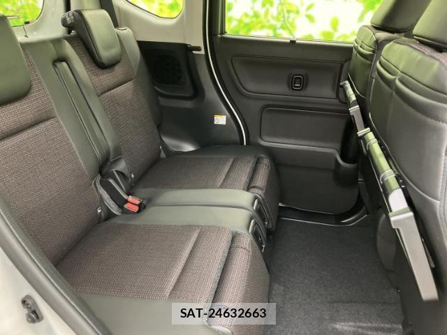 Suzuki SPACIA 2026-02 8012203-4