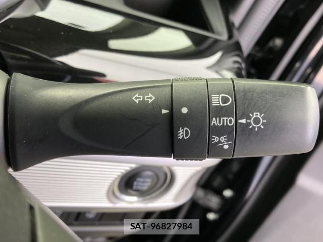 Suzuki SPACIA 2021-02 8012208-14