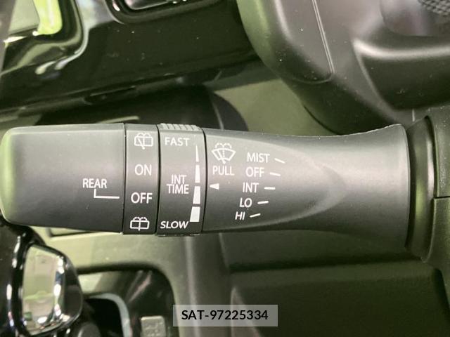 Suzuki SPACIA 2026-03 8012209-11