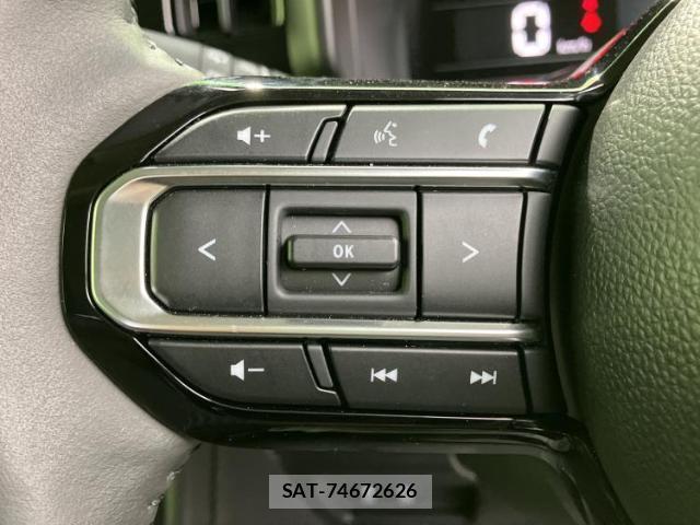 Suzuki SPACIA 2025-03 8012210-17