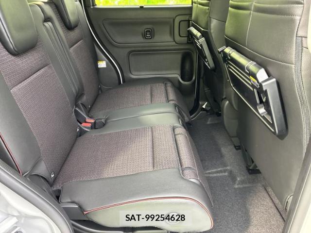 Suzuki SPACIA 2026-02 8012229-4