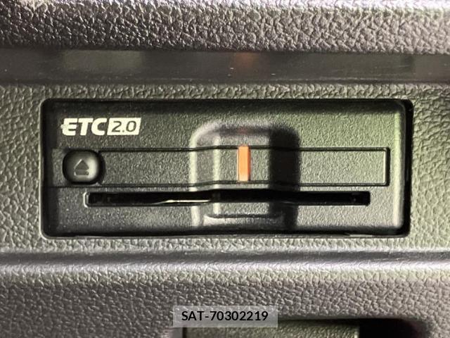 Suzuki SPACIA 2024-04 8012253-17