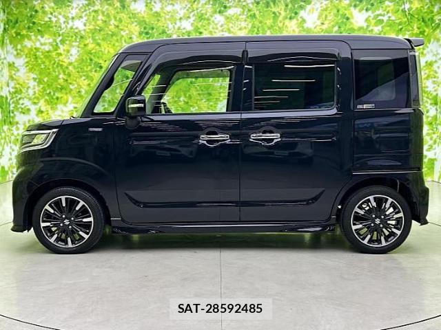 Suzuki SPACIA 2018-03 8012256-1