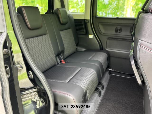 Suzuki SPACIA 2018-03 8012256-4