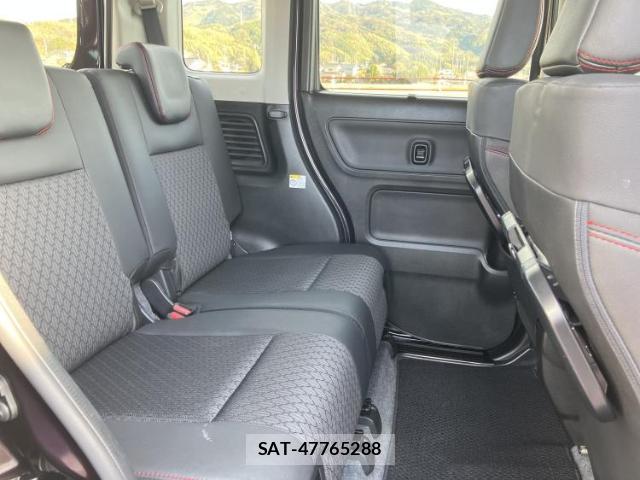 Suzuki SPACIA 2019-06 8012305-4