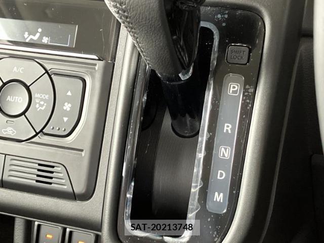 Suzuki SPACIA 2023-12 8012360-17