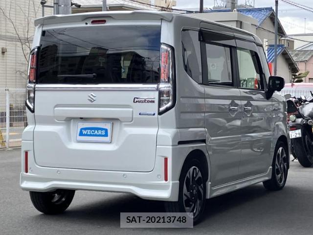 Suzuki SPACIA 2023-12 8012360-2