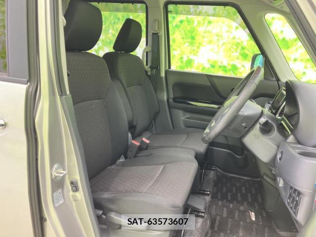 Suzuki SPACIA 2016-08 8012390-3