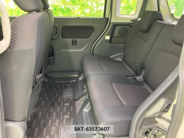 Suzuki SPACIA 2016-08 8012390-7
