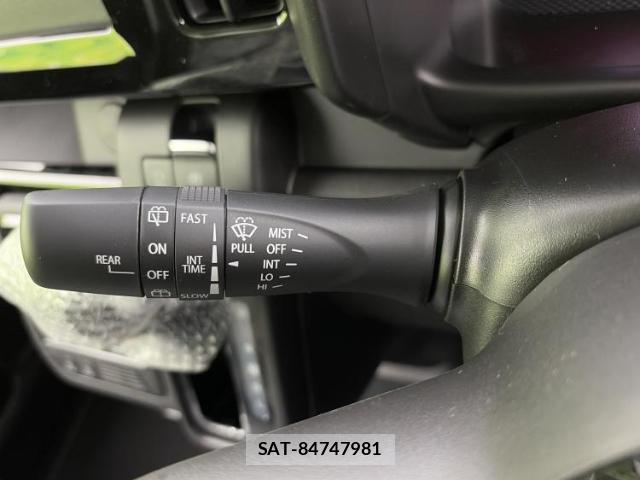 Suzuki SPACIA 2026-02 8012392-11