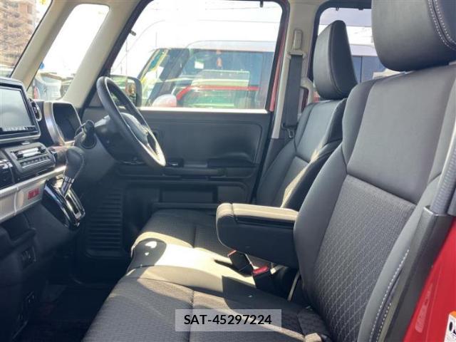 Suzuki SPACIA 2023-07 8012394-5
