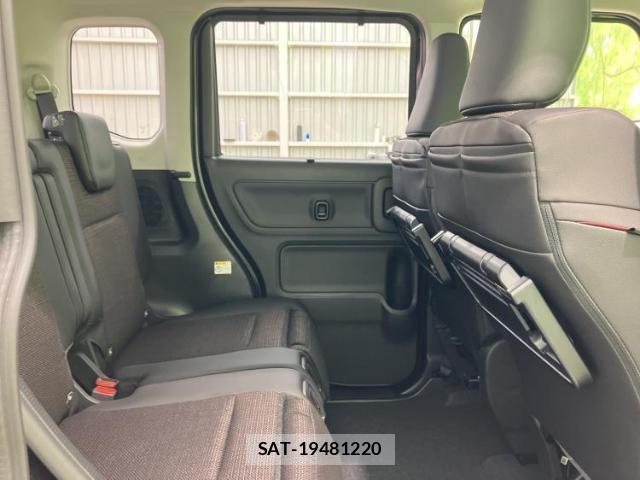 Suzuki SPACIA 2026-03 8012406-4