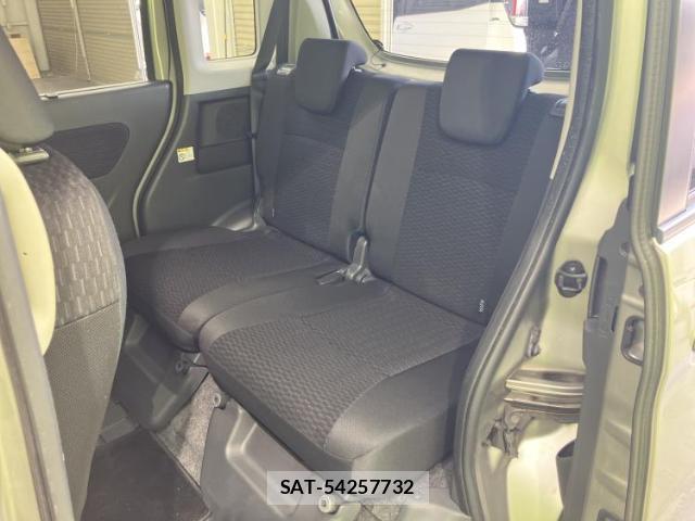 Suzuki SPACIA 2014-07 8012407-7