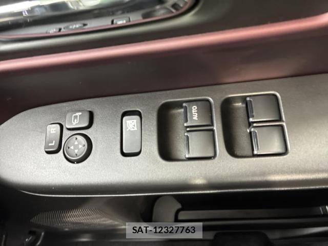 Suzuki SPACIA 2026-02 8012420-17