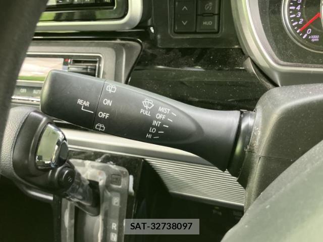 Suzuki SPACIA 2018-08 8012426-17