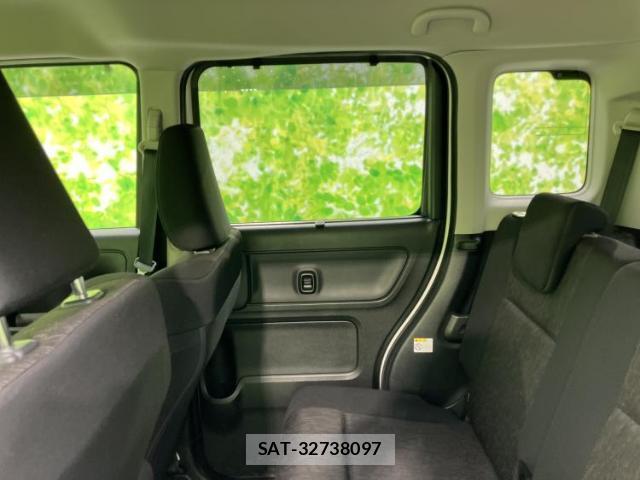 Suzuki SPACIA 2018-08 8012426-4