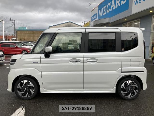 Suzuki SPACIA 2026-03 8012463-1