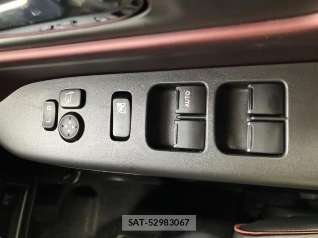 Suzuki SPACIA 2026-03 8012482-13