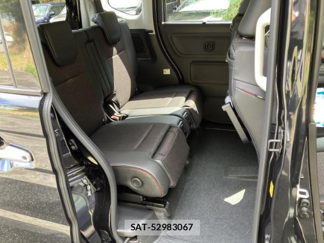 Suzuki SPACIA 2026-03 8012482-4