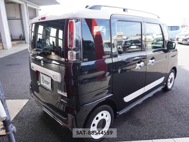 Suzuki SPACIA 2022-07 8003854-5