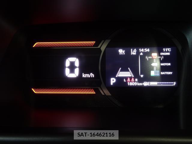 Suzuki SPACIA 2024-09 8004858-15