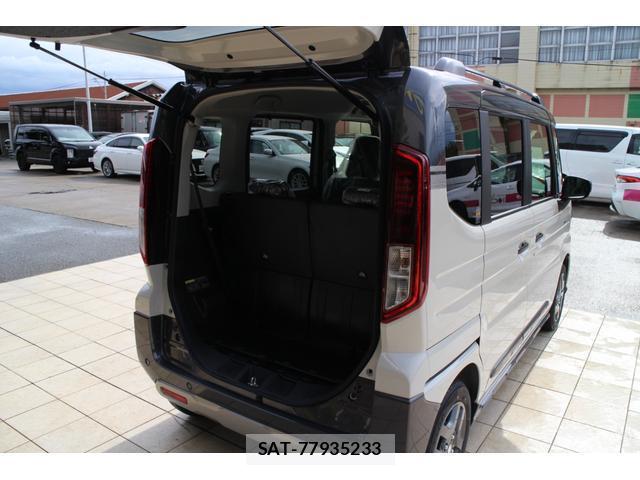 Suzuki SPACIA 2025-09 8009059-14