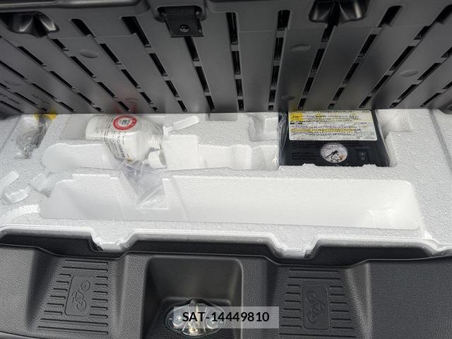 Suzuki SPACIA 2025-10 8010835-11