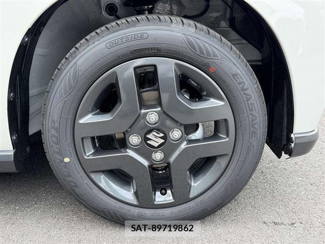 Suzuki SPACIA 2025-09 8010836-13