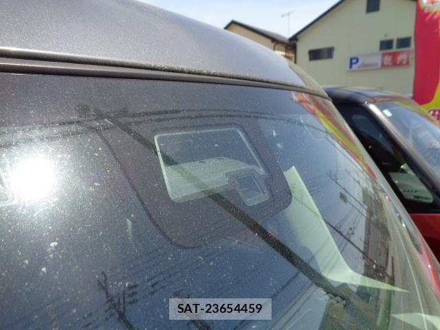 Suzuki SPACIA 2019-06 8010987-3