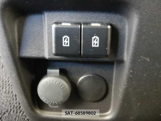 Suzuki SPACIA 2022-09 8011013-12