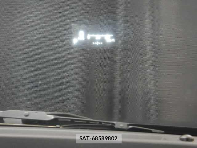 Suzuki SPACIA 2022-09 8011013-3